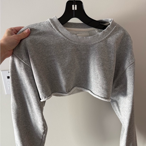 Joah Brown Crop Sweater - Picture 1 of 3